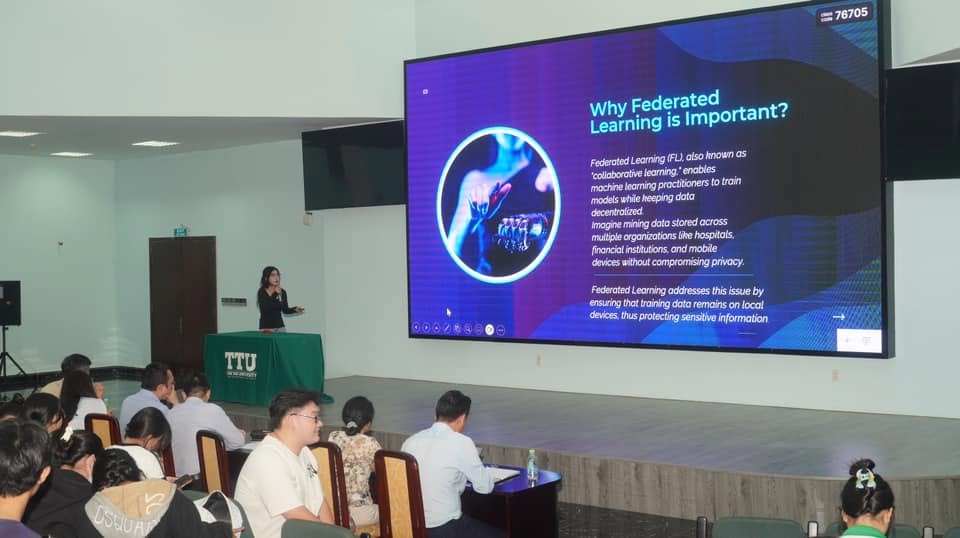 Giải Nhất - Hội nghị Nghiên cứu khoa học Sinh viên năm học 2023-2024