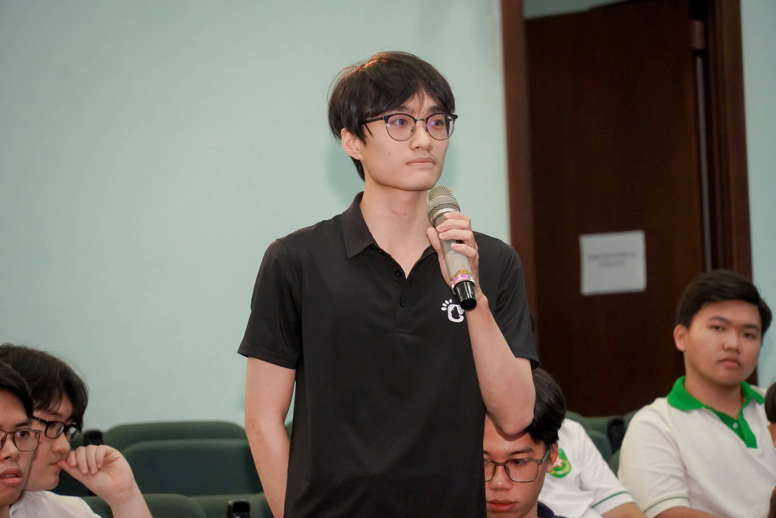 Trần Trung Đông